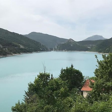 La Maison Des Pins Saint-Julien-du-Verdon Buitenkant foto